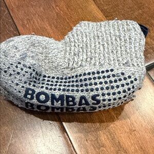 Bombas gripped sock slippers